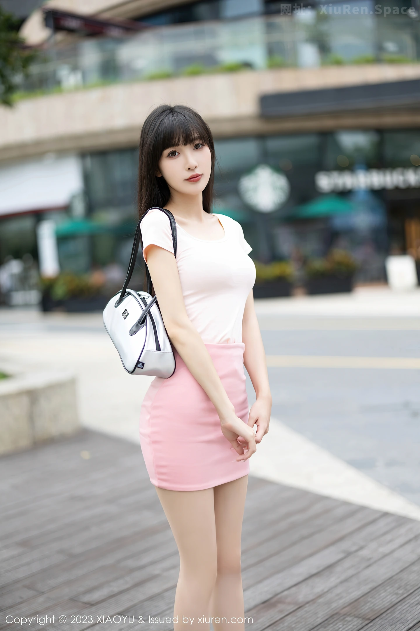 图片[2]-[XiaoYu画语界]Vol.1112 模特林星阑浅粉色上衣配粉短裙露性感内衣配开档肉丝诱惑写真83P-秀人网官方网站